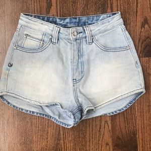 SomeDays Lovin high waisted Denim Shorts